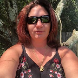 Meet your Posher, Whitney